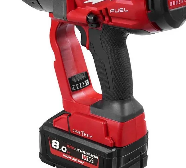 Купити Гайковерт ударний акумуляторний Milwaukee M18 ONEFHIWF1-802X 18В АКБ 2х8А·год 0-1650об·хв 2400Нм 1/2" ЗП M12-18FC кейс 5.9кг