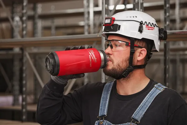 Термопляшка 710 мл чорна PACKOUT MILWAUKEE купить в Украине