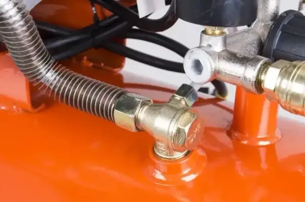 Компрессор воздушный 50л, 430 л/мин, 3.3 кВт Lex LXC50V двухцилиндровый купить в Украине