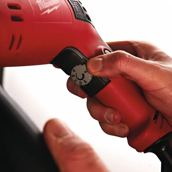 Купить Дриль, оберт. мом . 59 Нм, MILWAUKEE DE 13 RP 4933409194 (HD кейс)