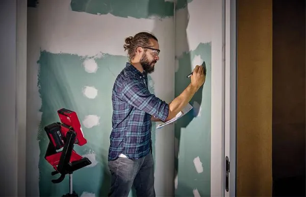 Прожектор Einhell TE-CL 18/2000 LiAC - Solo PXC, 2000лм, 18В, 5700К, 20 LED, 18/220В, 1.23кг без АКБ і ЗП купити онлайн