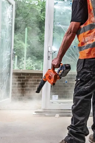 Воздуходувка AEG BGE18-0, 18В, 2,9м3/мин, 18700/1300/11500об/мин, 1,94кг цена в Украине