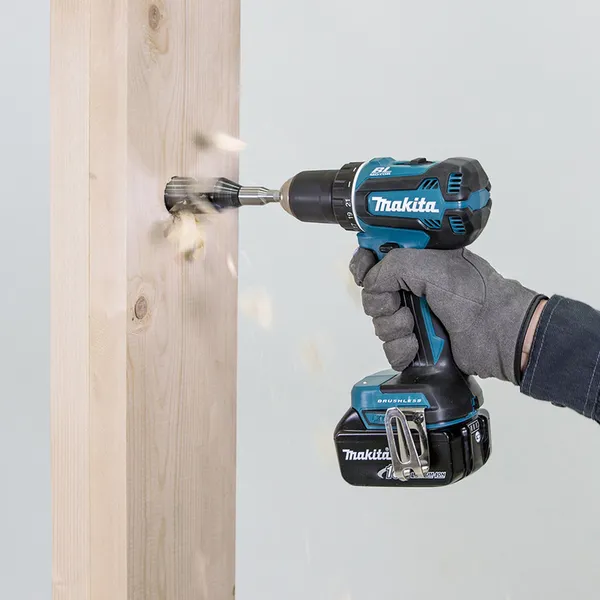 Аккумуляторная дрель-шуруповерт Makita LXT BL 18 В DDF485SFJ с доставкой