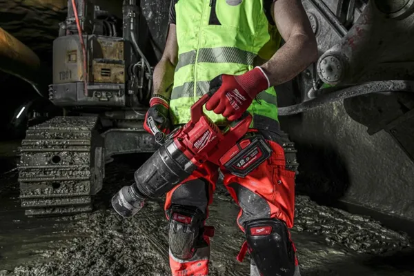 Гайкокрут акумуляторний 1" MILWAUKEE, M18 ONEFHIWF1DS-0C, 2711Нм (кейс) цена в Украине