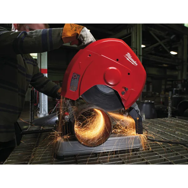 Замовити Пила монтажна відрізна по металу типу MILWAUKEE, CHS 355, 2300Вт, з абразивним диском з доставкою