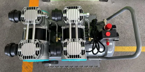 Безмасляний поршневий компресор Mast MOF1680/2x1500-50L з доставкою