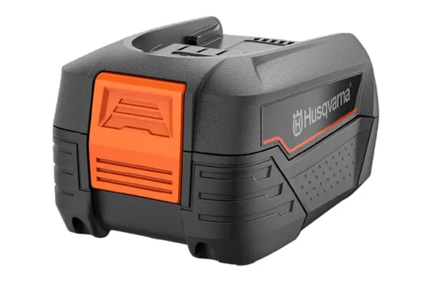 Купити Набір Husqvarna: Гілкоріз Aspire PE5-P4A+штанга KIT (АКБ+ЗП) + Ножиці Aspire S20-P4A+штанга KIT (АКБ+ЗП)+Рейка до системи зберігання зі знижкою