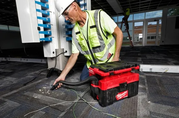 Пилосос акумуляторний PACKOUT MILWAUKEE, M18 FPOVCL-0 купить в Украине