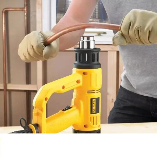 Фен строительный DeWalt 1800Вт 50-600°C 0.65кг купить в Украине