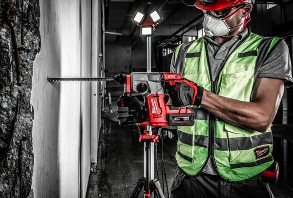 Заказать Перфоратор аккумуляторный Milwaukee M18 BLH-0 SDS-plus 18В 2.3Дж 3 режима 2.4кг без АКБ и ЗП с доставкой