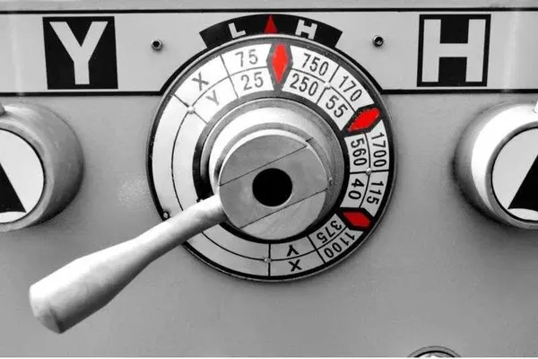 Универсальный токарный станок MAST 460x1500 купить в Украине