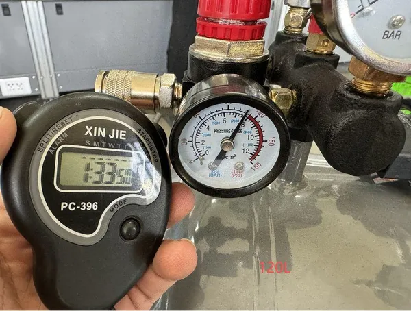 Купити Безмасляний поршневий компресор Mast MOF1680/3x1500-120L