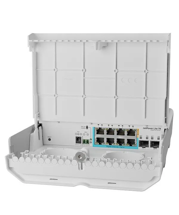 Коммутатор MikroTik Cloud Smart Switch netPower Lite 7R CSS610-1Gi-7R-2S+OUT