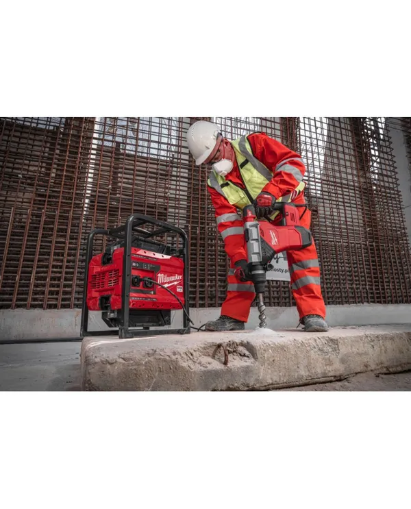 Купить Акумуляторний генератор MXF PS-602 с 2-ома батареями MILWAUKEE MX FUEL со скидкой