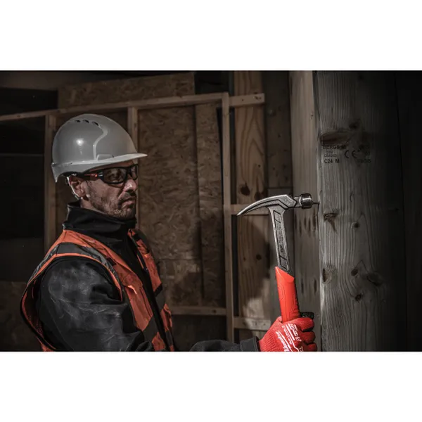 Сталевий молоток з закругленим цвяходером 20 унцій/570 грам MILWAUKEE купити онлайн