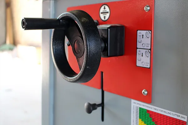 Заказать Фрезерный станок по дереву Holzmann FS 160SOLID 230 В с доставкой