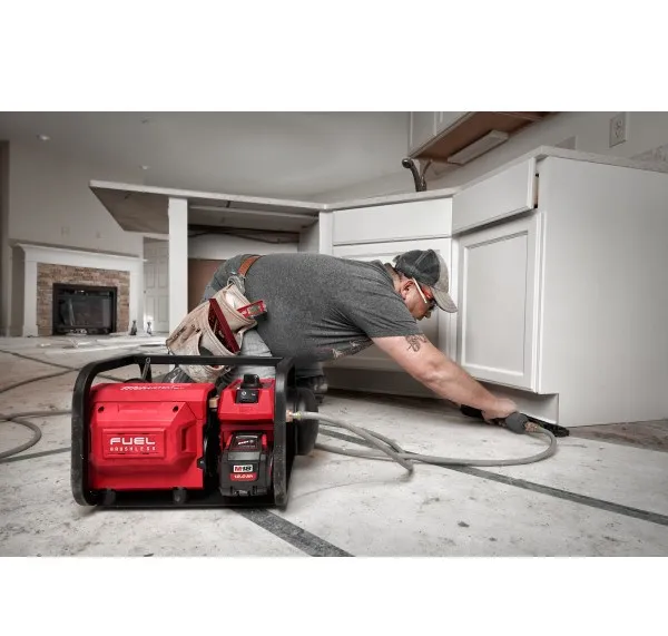 Акумуляторний повітряний компресор MILWAUKEE, M18 FAC-0 заказать