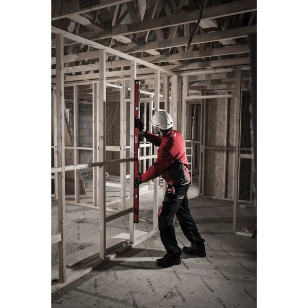 Рівень REDSTICK Backbone MILWAUKEE, 180см в наявності