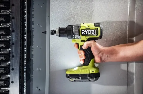 Акумулятор Ryobi ONE+ RB1820C 18В 2А·год 0.4кг купити онлайн