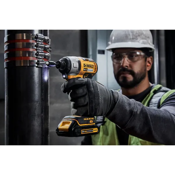 Купити Акумуляторний гвинтокрут DeWALT DCF787C1, 20V MAX (АКБ + ЗП)