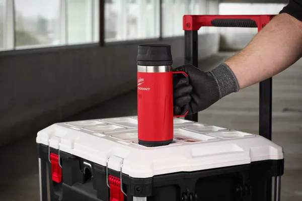 Термочашка PACKOUT 532 ml червона MILWAUKEE цена в Украине