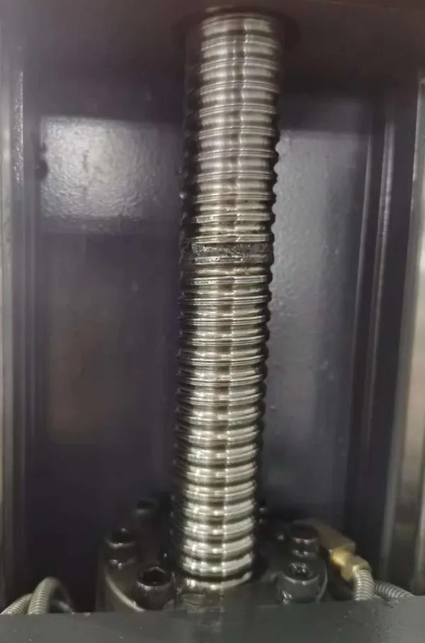 Заказать Фрезерный станок по дереву с ЧПУ MAST 2030 с доставкой