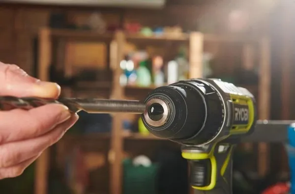 Шуруповерт-дрель аккумуляторный Ryobi ONE+ RDD18-1C20S 18В 1х2А·ч ЗУ 52Нм 450·1750об·мин 1.1кг сумка заказать