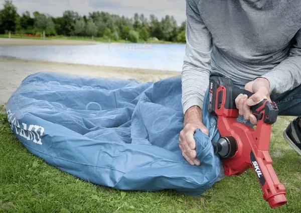 Повітродув акумуляторний SKIL 3161 CB Compact 20В акб 1х2.5А·год 300км/год 3 насадки 1.2кг замовити