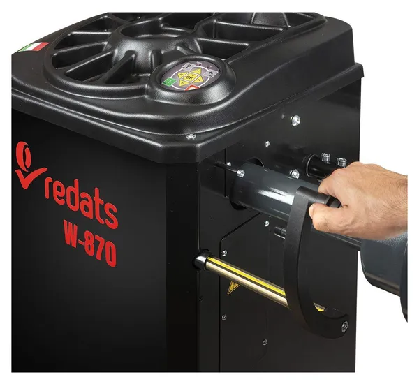 Заказать Автоматический балансировочный станок REDATS W-870 (230 V, 8-35», лаз., ALU7) с доставкой
