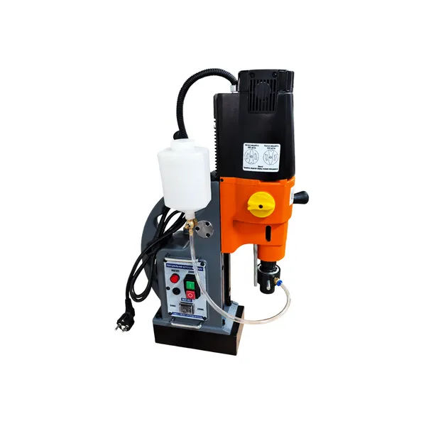 Верстат свердлильний з електромагнітним тримачем 1800Вт MCD60 400/600 об/хв.