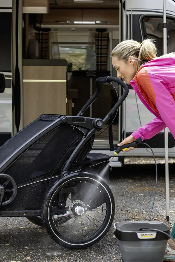 Мінімийка низького тиску акумуляторна Karcher OC 3 Foldable 120л/год шланг 1.8м бак для води 8л 2.2кг USB-C відгуки