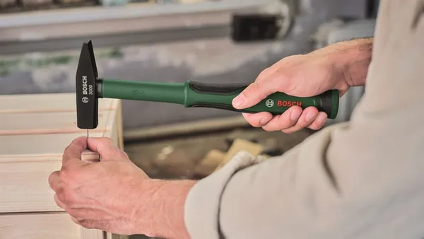Молоток слесарный Bosch 300г 30см рукоять скловолокно заказать