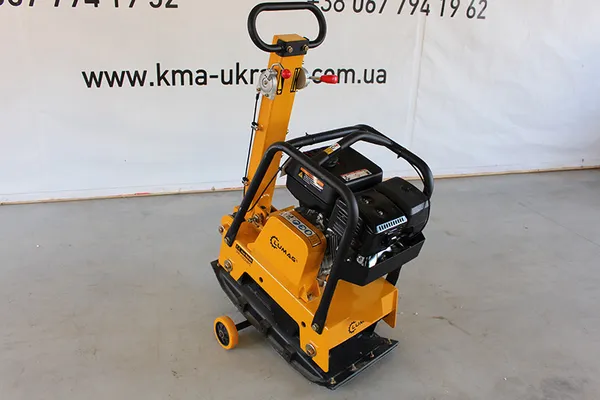 Бензиновая реверсивная виброплита Lumag RP160HPC (30,5кН) купить онлайн