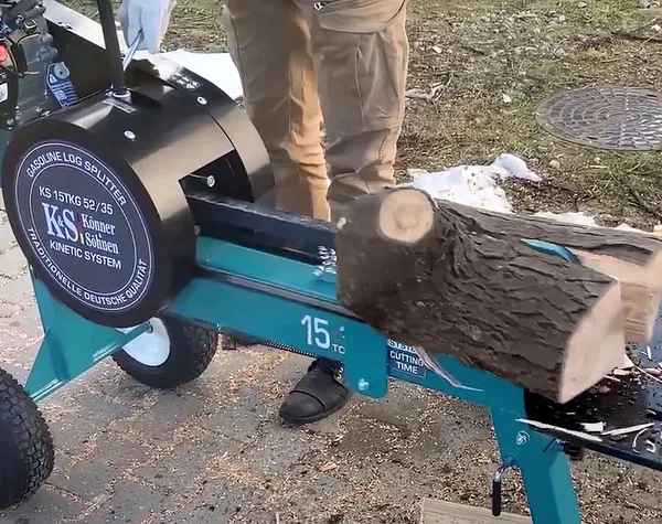 Дровокол бензиновый Konner&Sohnen KS 15TKG 52/35 кинетического типа 6.5к.с 15т горизонтальный 115кг отзывы