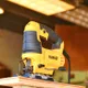 Купить Лобзик DeWalt 650Вт 500-3200 цв/мин ход 24мм 2.4кг со скидкой