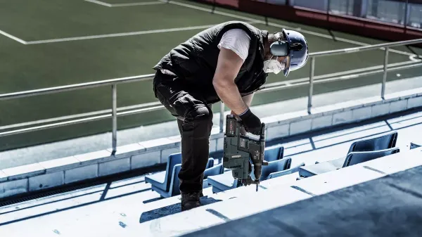 Купить Бур по бетону Bosch SDS-7X для армированного бетона 6x100x165 со скидкой