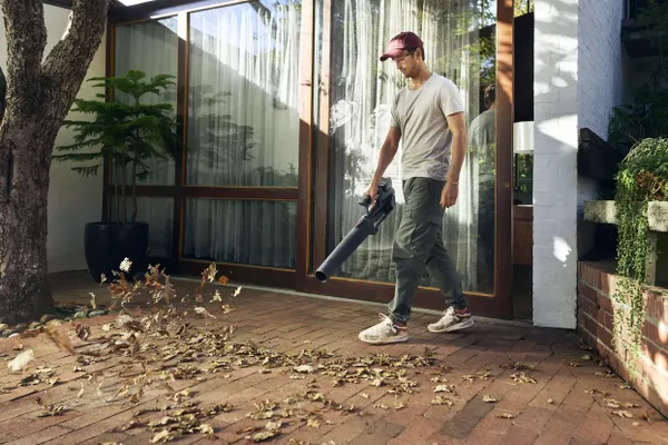 Набор Husqvarna: Газонокосилка Aspire LC34-P4A + Воздуходув Aspire B8X-P4A (без АКБ и ЗУ) отзывы