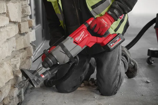 Заказать Перфоратор акумуляторний безщітковий SDS-Plus M18 FUEL FHACOD32-0C з FIXTEC (HD кейс) с доставкой