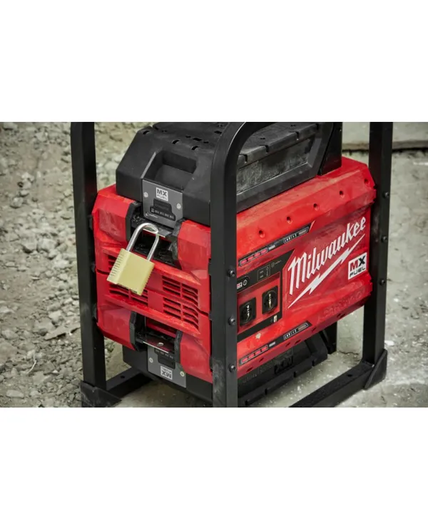 Акумуляторний генератор MXF PS-602 с 2-ома батареями MILWAUKEE MX FUEL отзывы