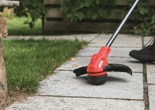 Заказать Тример садовий акумуляторний SKIL 0250 CA безщітковий 20В ліска 33см 1х4А·год с доставкой