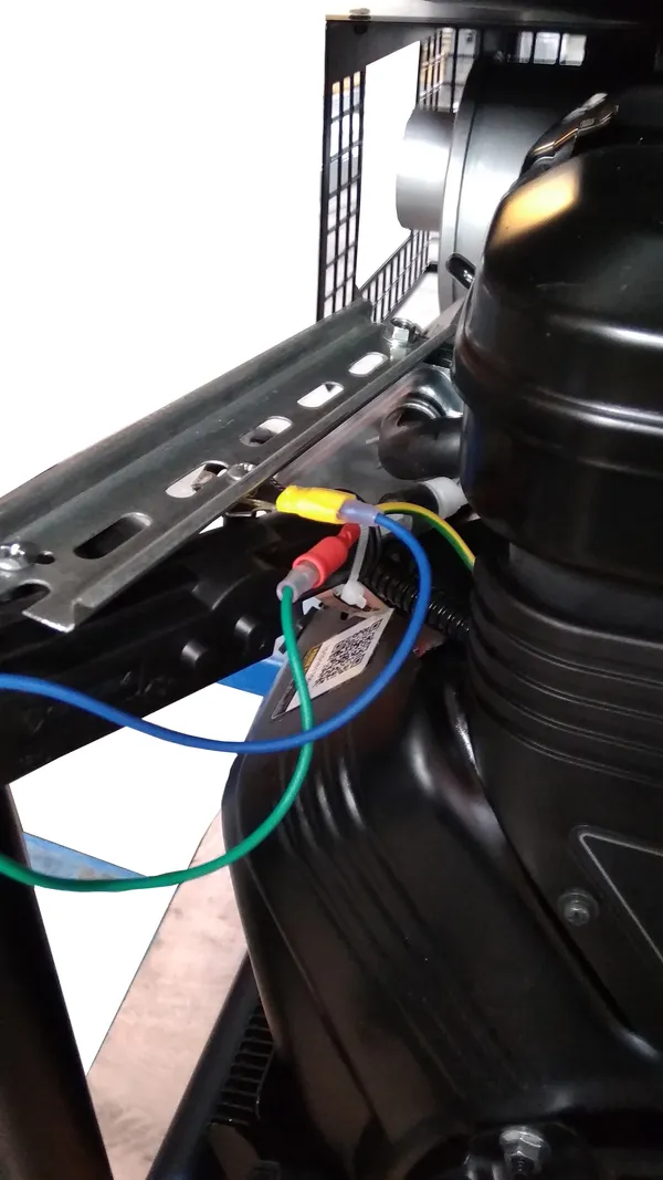 Генераторна установка FV15000TRE макс. потужн. 3ф-14,5кВА/1ф-7,0кВт, двиг.B&S, бак 45л, ел.старт цена в Украине