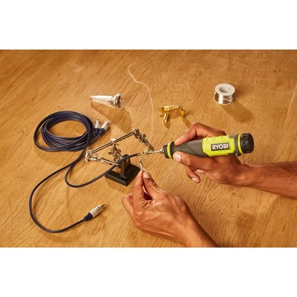 Паяльник аккумуляторный Ryobi USB Lithium RSI4-0 4В 460°С светодиодная подсветка 0.096кг без АКБ и ЗУ купить в Украине