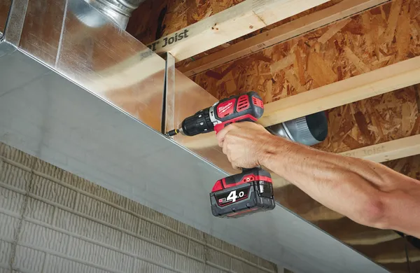 Дриль-шурупокрут з ударом акумуляторний MILWAUKEE, M18 BPD-0 замовити