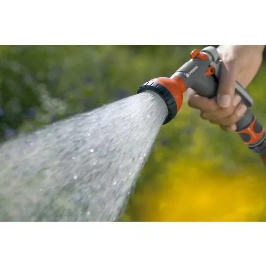 Пистолет-распылитель для полива Gardena Classic + коннектор с автостопом цена в Украине