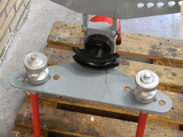 Купить Гидравлический трубогибочный станок Holzmann RBM 10