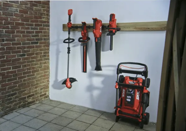 Тример садовий акумуляторний SKIL 0250 CA безщітковий 20В ліска 33см 1х4А·год с доставкой