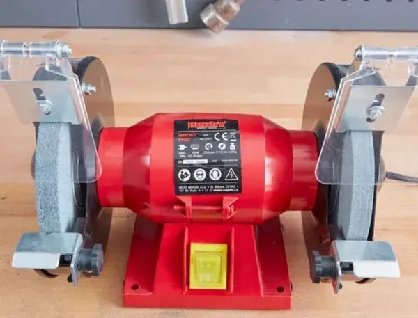 Замовити Настільний шліфувальний верстат Hecht 1722 з доставкою