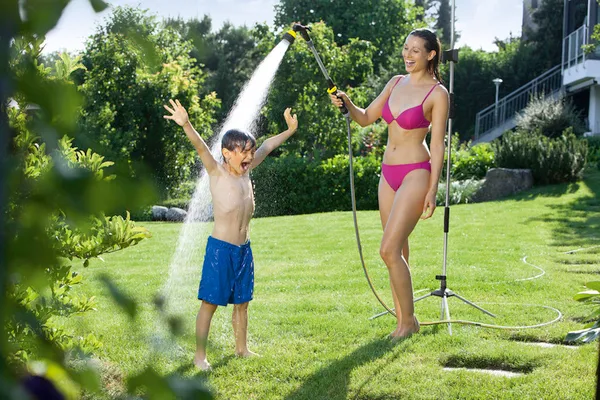 Купити Душ садовий Karcher, складний, з триноги, вага 1 кг