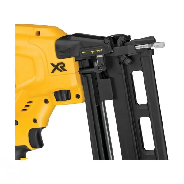 Гвоздозабиватель аккумуляторный DeWalt 18В XR Li-Ion бесщеточный D1.6 гвозди 32-64мм 2.4кг без АКБ и ЗП цена в Украине