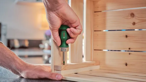 Отвертка с трещоткой Bosch 6 насадок цена в Украине